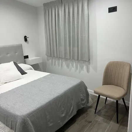 Turisticos Aires De La Vera 아파트