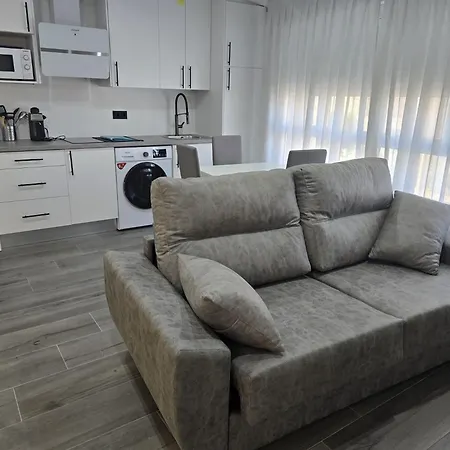 아파트 Turisticos Aires De La Vera 하라이스 데 라 베라