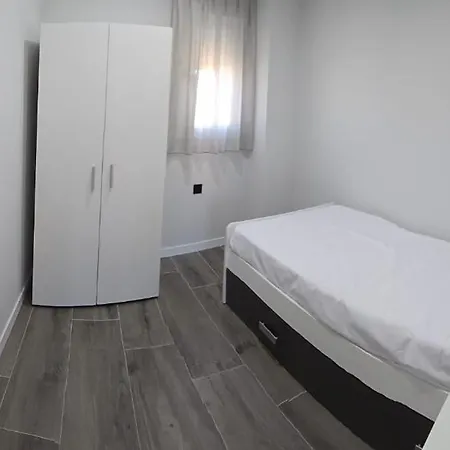 Apartamento Turísticos Aires De La Vera *