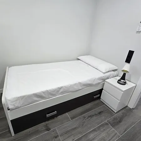 Turisticos Aires De La Vera 아파트 *