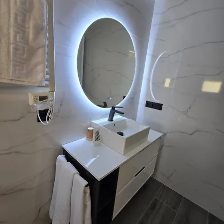 Turisticos Aires De La Vera 아파트 하라이스 데 라 베라